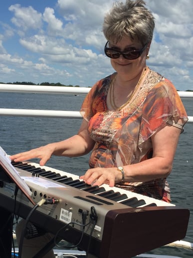 Gallery photo 10 of Cheri Sykes, Keyboardist