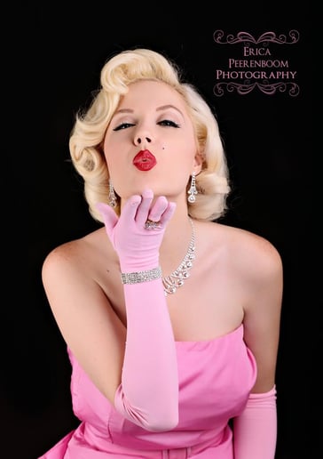 Gallery photo 3 of Cherie Blondell