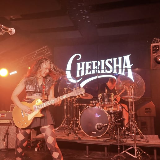 Gallery photo 8 of Cherisha Heart
