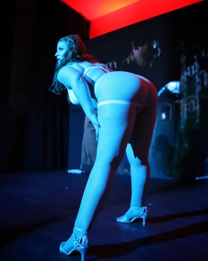Gallery photo 3 of Cherry Wilde
