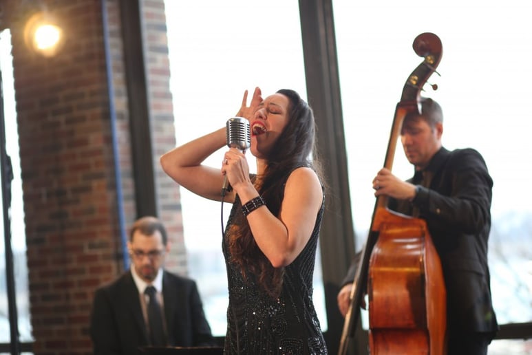 Gallery photo 6 of Chicago Diamond Trio