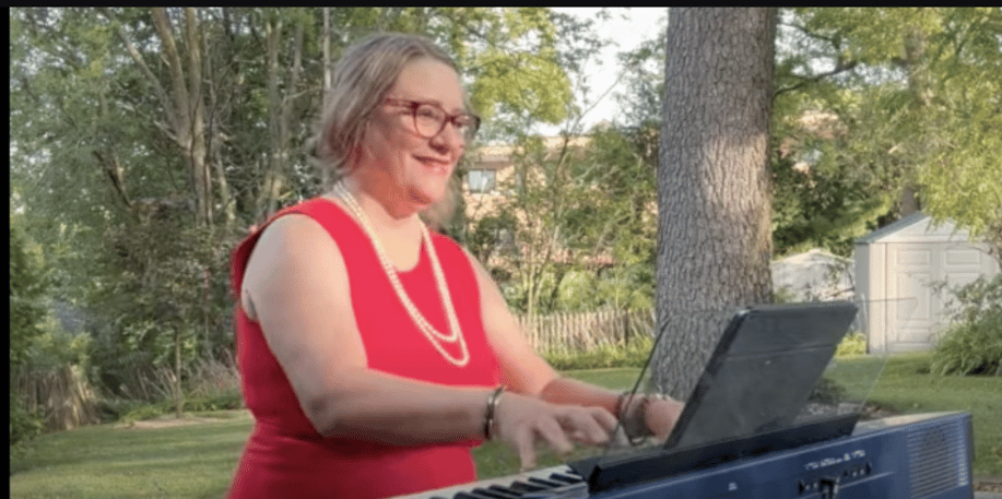 Gallery photo 4 of Chicago Elegant Piano