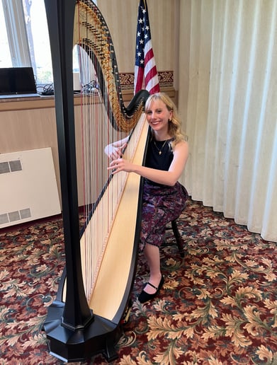 Gallery photo 8 of Chicago Harpist Anya Pasowicz