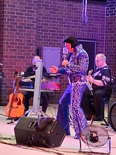 Gallery photo 5 of Chicago Legends Tribute Show