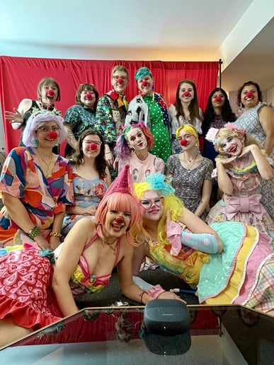 Gallery photo 3 of Chicago Party Clowns