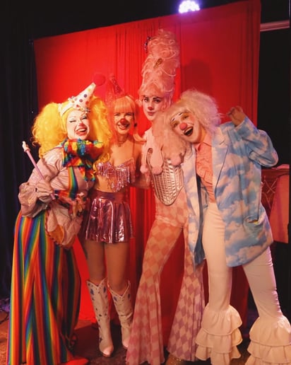 Gallery photo 6 of Chicago Party Clowns