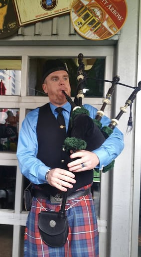 Gallery photo 7 of Chi Tex Irish Bagpipers