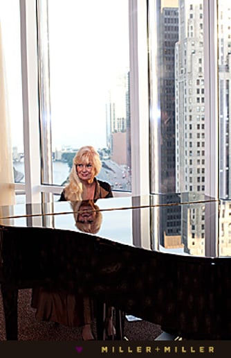 Gallery photo 2 of Chicago's # 1 Special Event Pianist Kathie Nicolet