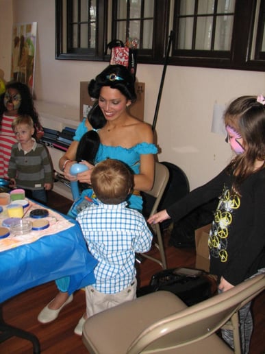 Gallery photo 27 of Chica's Party Entertainment