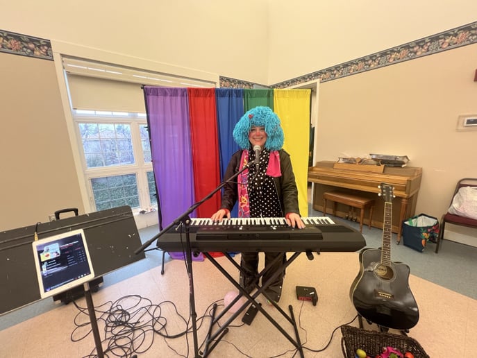 Gallery photo 6 of Chickabilly Chick Rocks Kids Music Show