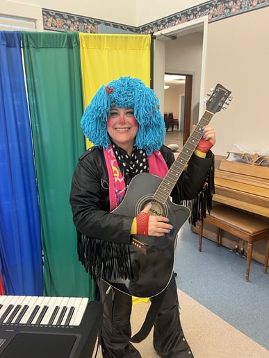 Gallery photo 7 of Chickabilly Chick Rocks Kids Music Show