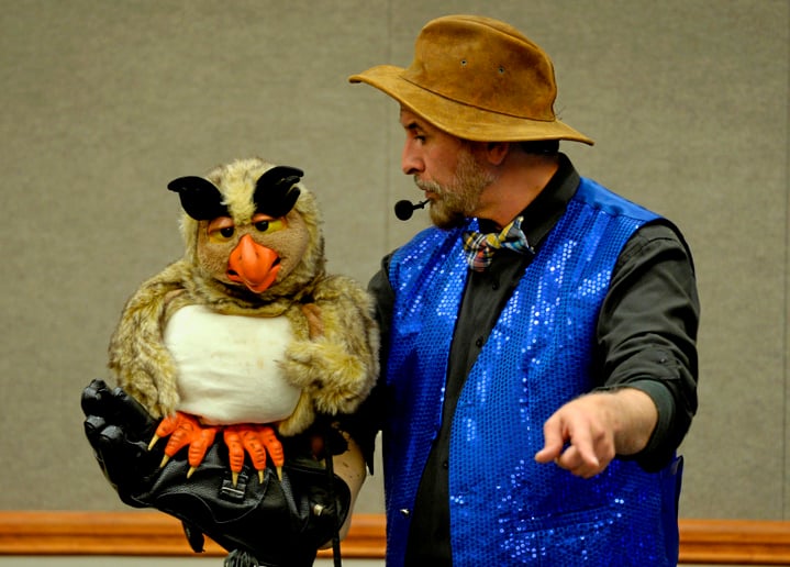 Gallery photo 9 of California Kids Fun Puppet and Magic Shows