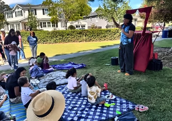 Gallery photo 6 of California Kids Fun Puppet and Magic Shows