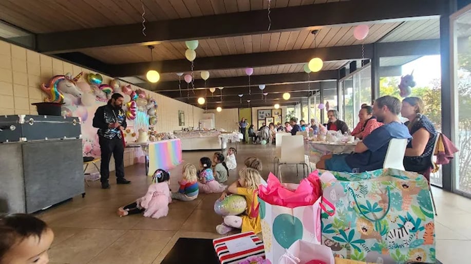 Gallery photo 2 of California Kids Fun Puppet and Magic Shows