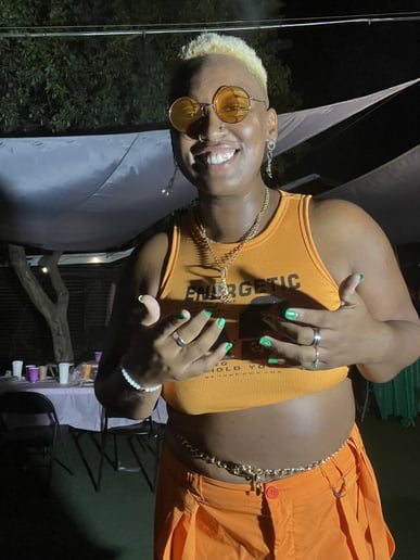 Gallery photo 2 of Chill X Chel