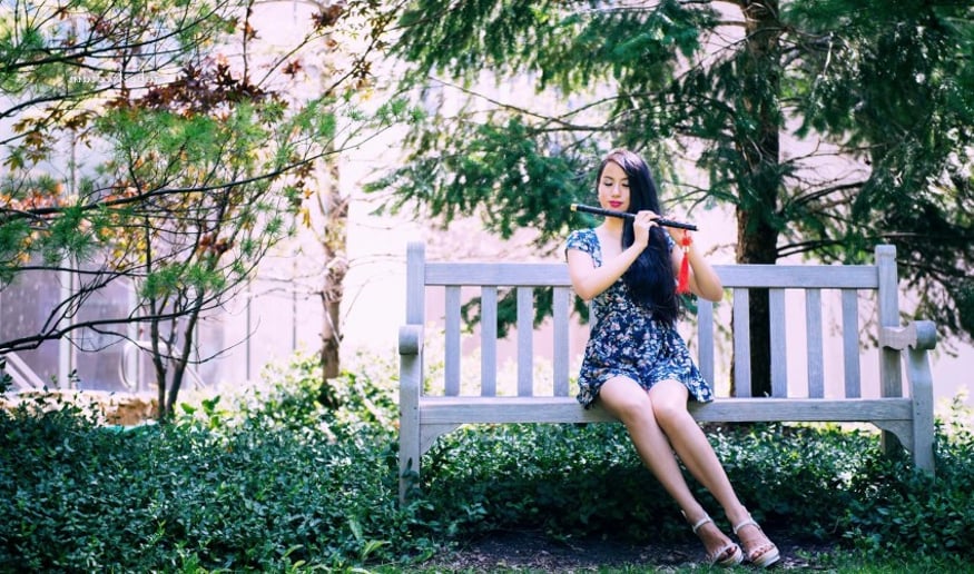 Gallery photo 1 of Jennifer Zhang, Chinese Multi-instrumentalist, Singer & Dancer