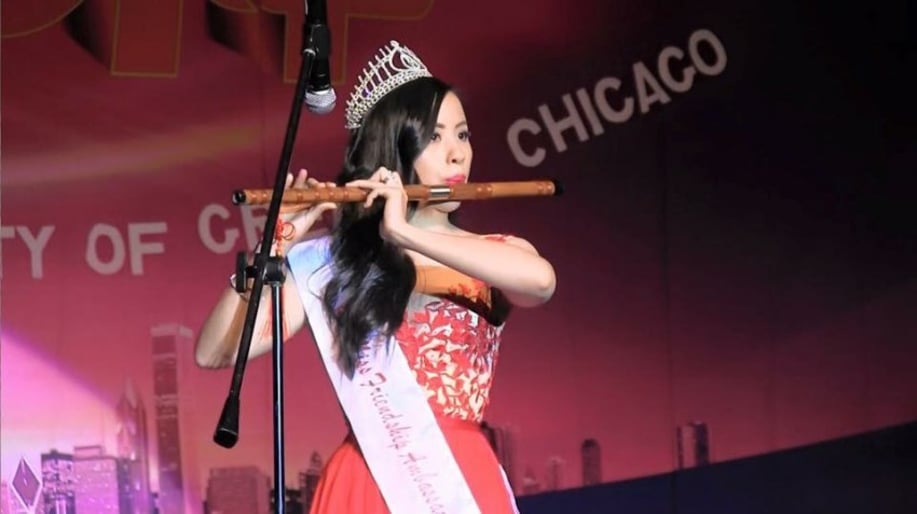Gallery photo 8 of Jennifer Zhang, Chinese Multi-instrumentalist, Singer & Dancer