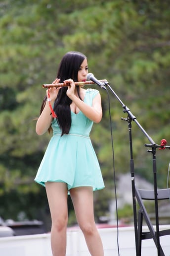 Gallery photo 11 of Jennifer Zhang, Chinese Multi-instrumentalist, Singer & Dancer