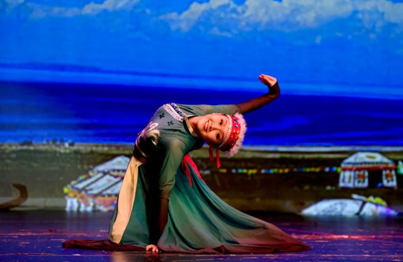 Gallery photo 3 of Chinese Traditional Dance