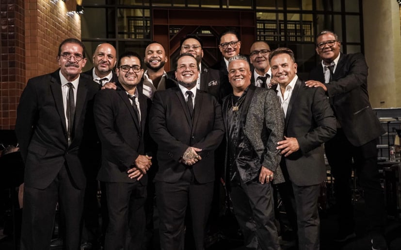 Gallery photo 1 of Chino Espinoza y Los Dueños del Son