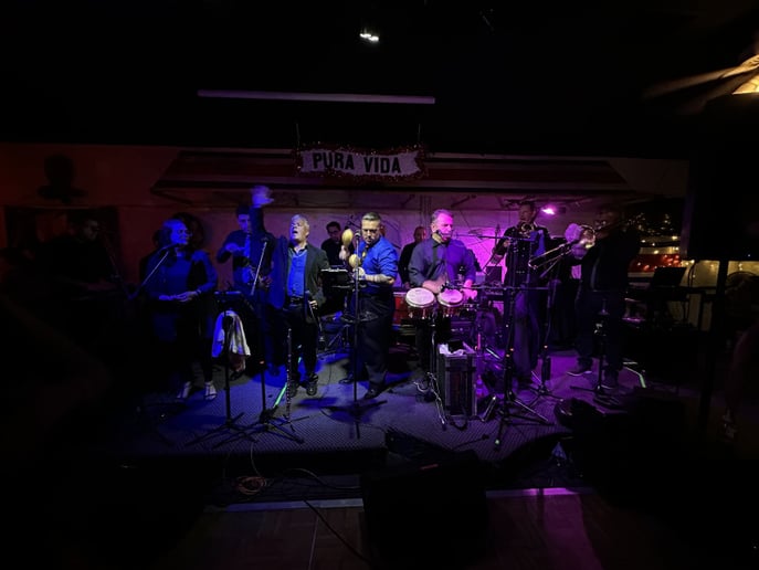 Gallery photo 6 of Chino Espinoza y Los Dueños del Son