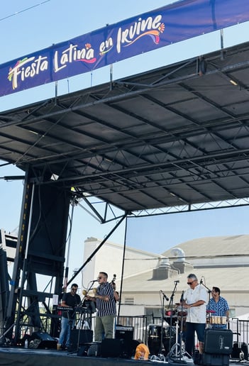 Gallery photo 7 of Chino Espinoza y Los Dueños del Son