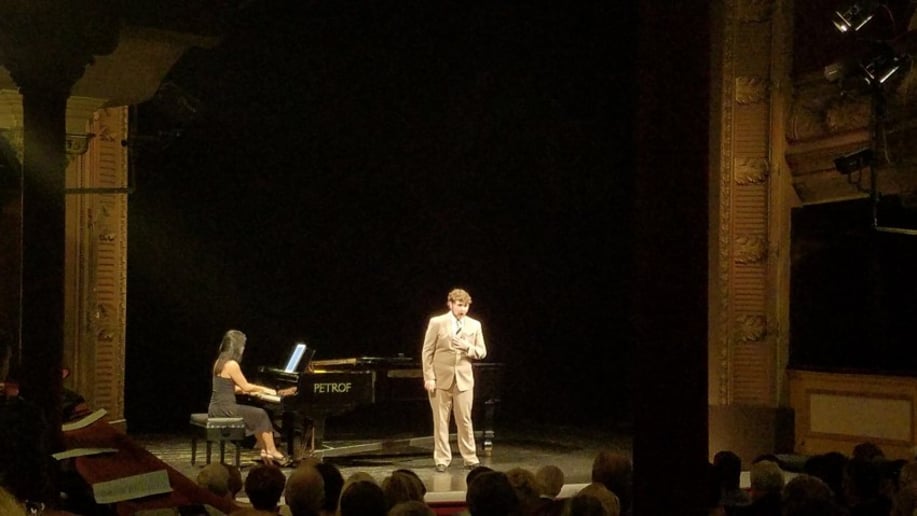 Gallery photo 8 of Choo Choo Hu, pianist