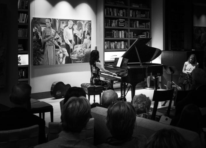 Gallery photo 9 of Choo Choo Hu, pianist