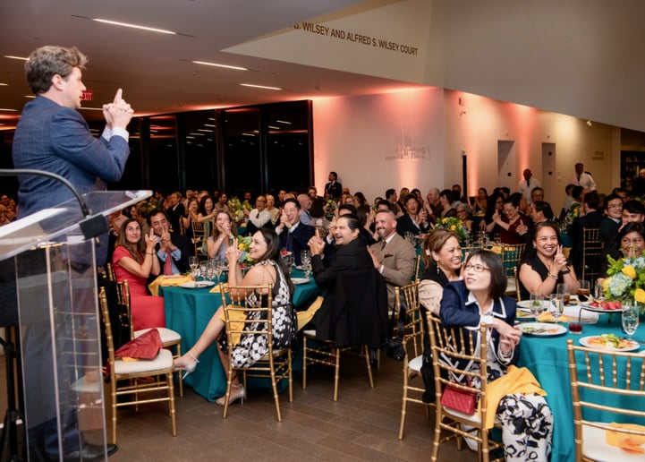 Gallery photo 2 of Chris Britt | Event Magic & More