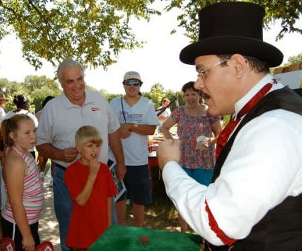 Gallery photo 3 of CAPSTONE The Magician