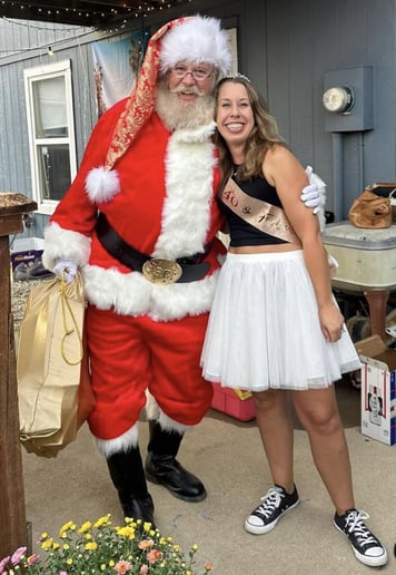 Gallery photo 15 of Chris Kringle Johnston