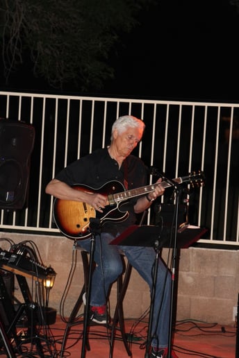 Gallery photo 4 of Chris Marcum Jazz Guitarist and Vocalist