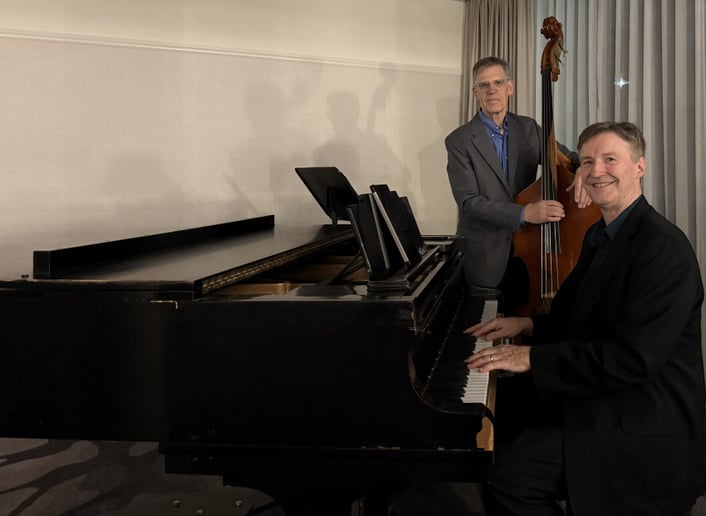 Gallery photo 4 of Chris Ott - Pianist