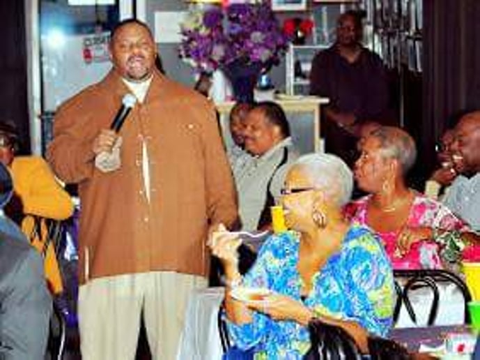 Gallery photo 12 of Comedian E-Boogie