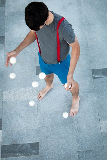 Gallery photo 4 of Christian Kloc Juggling