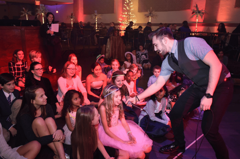 Gallery photo 31 of Chris Michael Magic