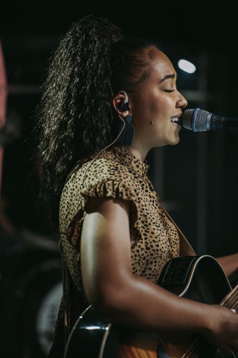 Gallery photo 8 of Chantelle J'Nae - Professional Singer & Musician