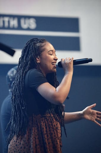 Gallery photo 5 of Chantelle J'Nae - Professional Singer & Musician