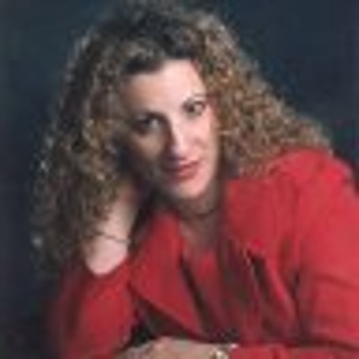 Gallery photo 6 of Christina Grace Sings the Pop Divas and More!