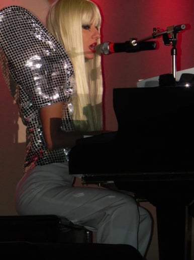 Gallery photo 20 of Christina's Tribute to Taylor Swift, Gaga, and Britney