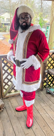 Gallery photo 7 of Santa Raymond