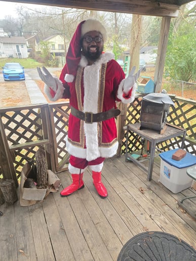 Gallery photo 8 of Santa Raymond