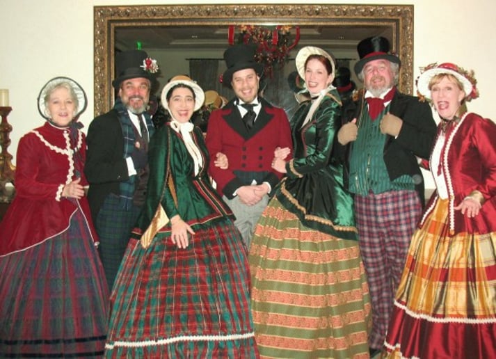 Gallery photo 7 of Christmas Matters Holiday Carolers