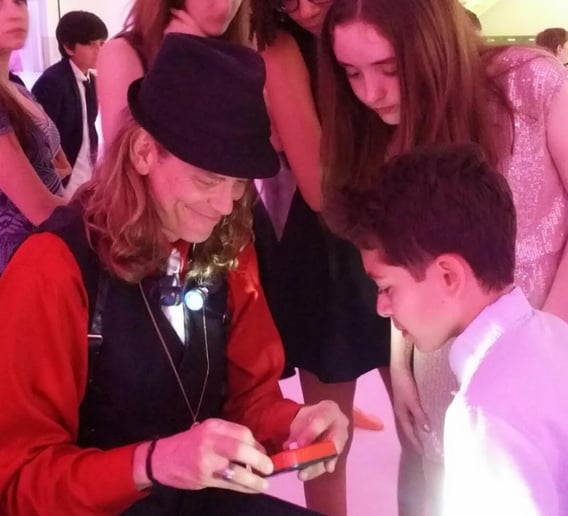 Gallery photo 3 of Christoph Brown The Amazing Etch Man