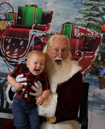 Gallery photo 10 of Santa Ken Kringle