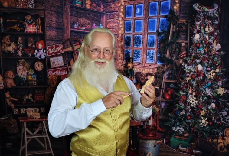 Gallery photo 8 of Santa Ken Kringle