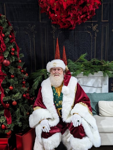 Gallery photo 2 of Santa Ken Kringle