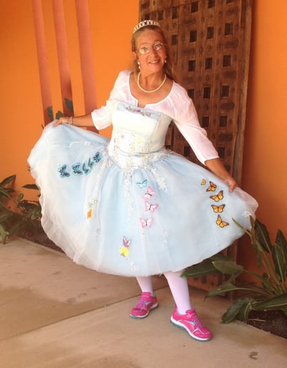 Gallery photo 5 of Christy the Clown
