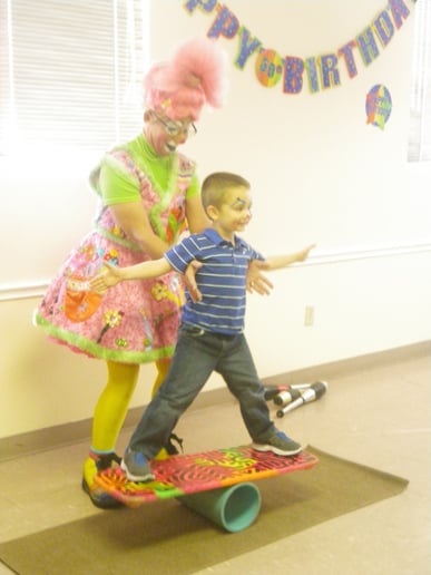 Gallery photo 4 of Christy the Clown