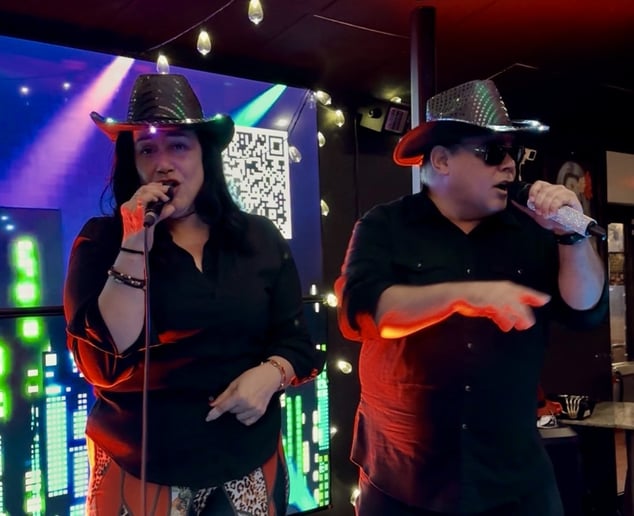 Gallery photo 1 of Chuleria en Pote - Latin Singers-DJ-MC